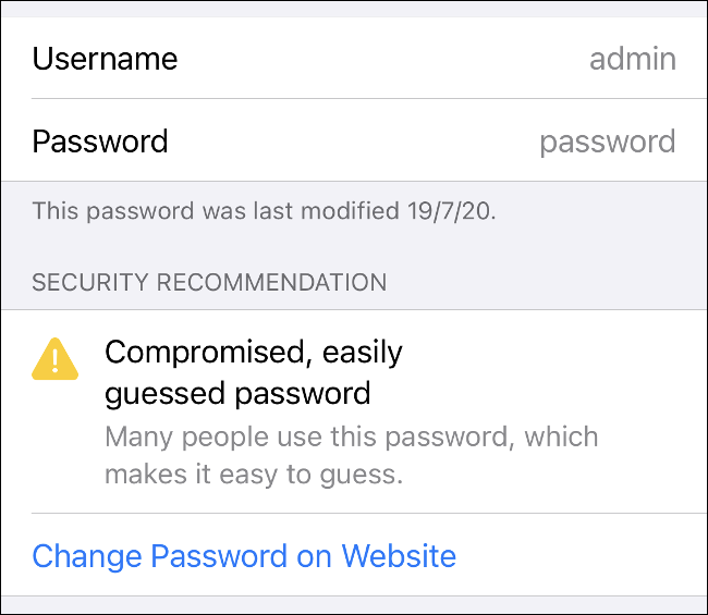 UNE "Mot de passe compromis et facilement deviné" message dans iOS 14.