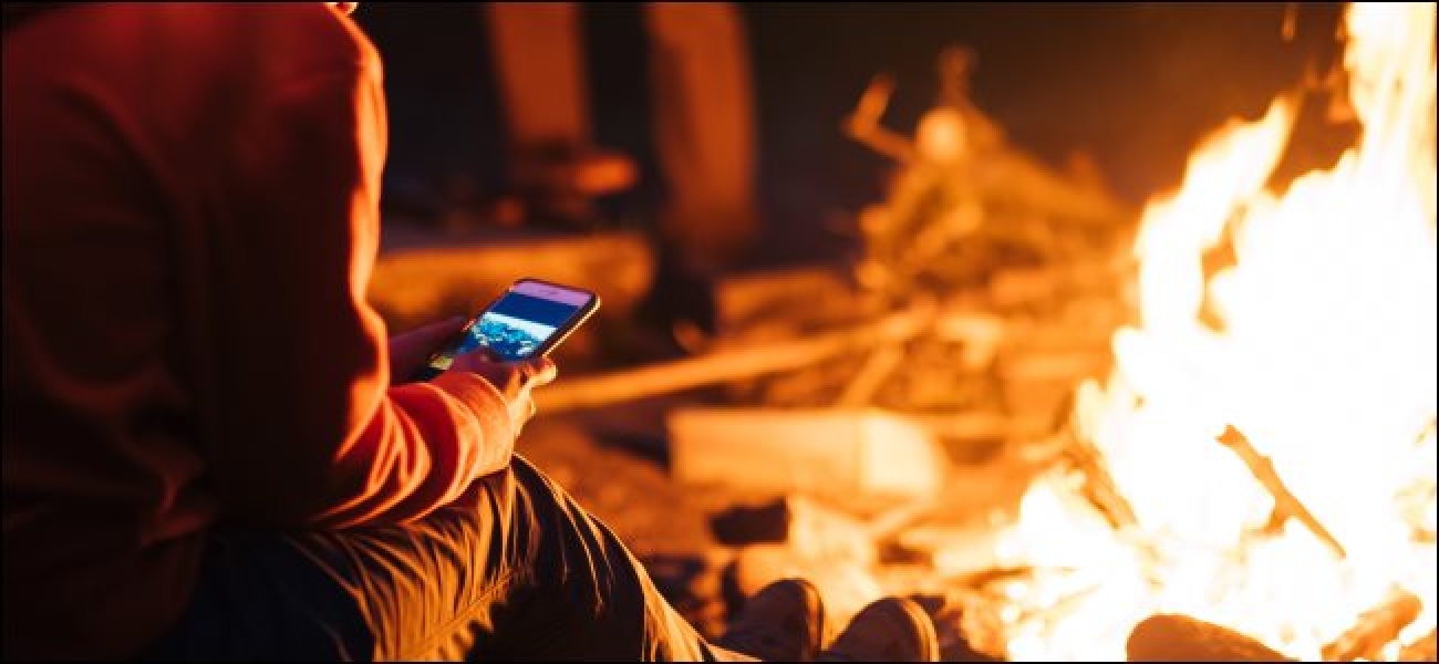 Comment recharger votre smartphone en camping