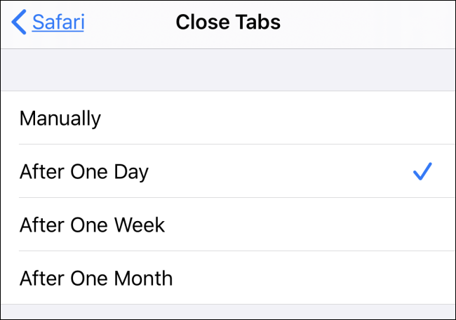 Sélectionnez l'option de durée de vie de l'onglet dans les paramètres Safari sur iPhone