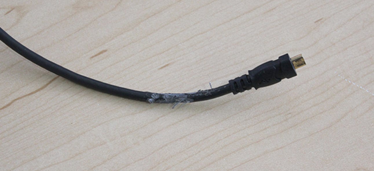 Pourquoi vous ne devriez pas vous soucier de réparer les câbles de charge endommagés