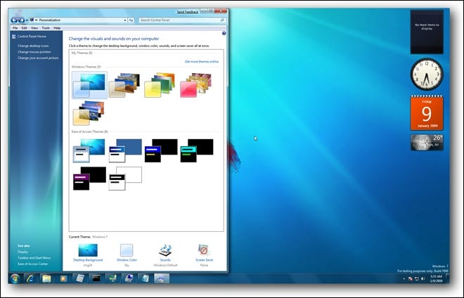 Fenêtre de gauche en mosaïque de Windows 7