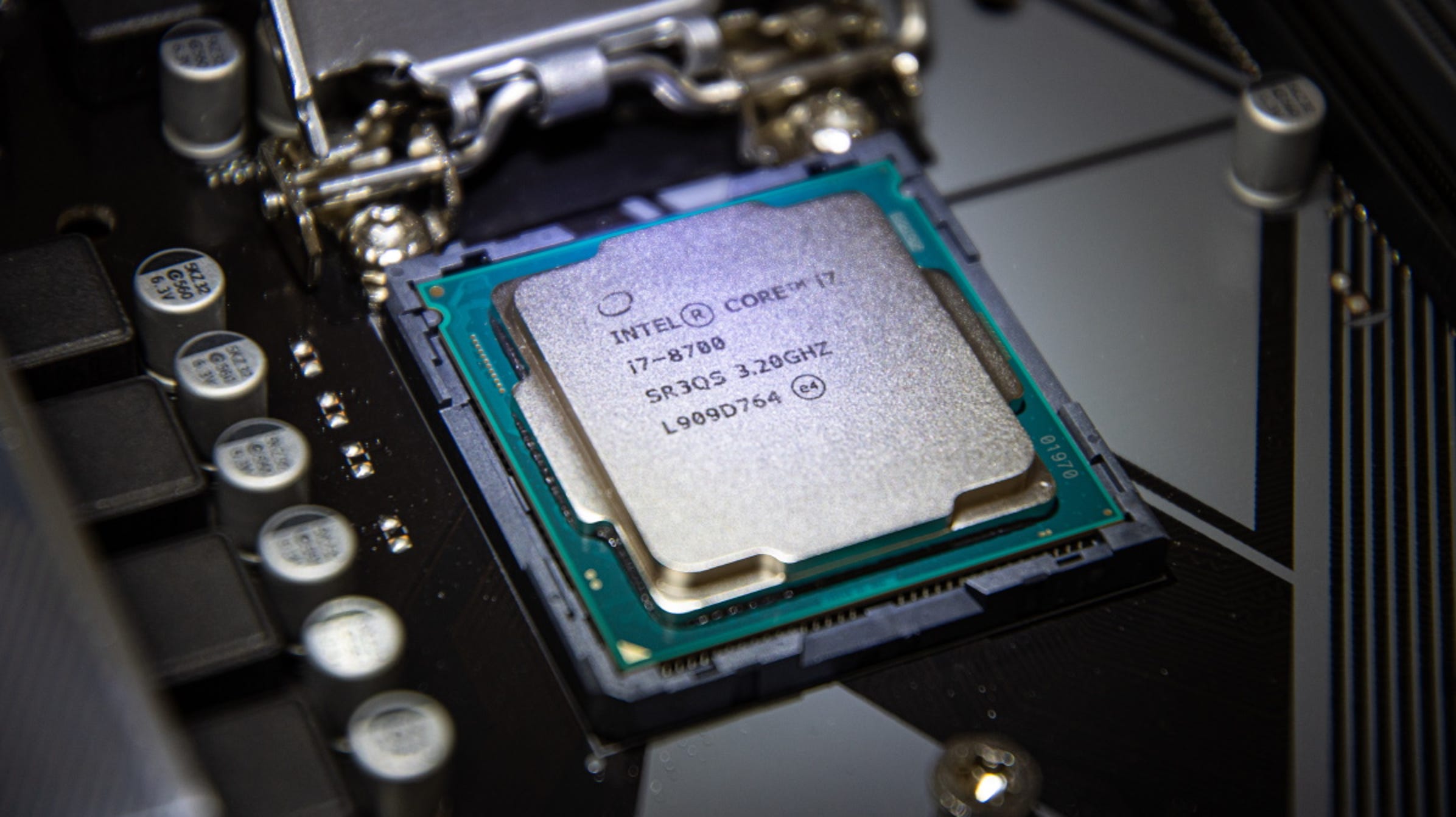 Les processeurs Intel reçoivent des mises à jour de sécurité "critiques" mystérieuses