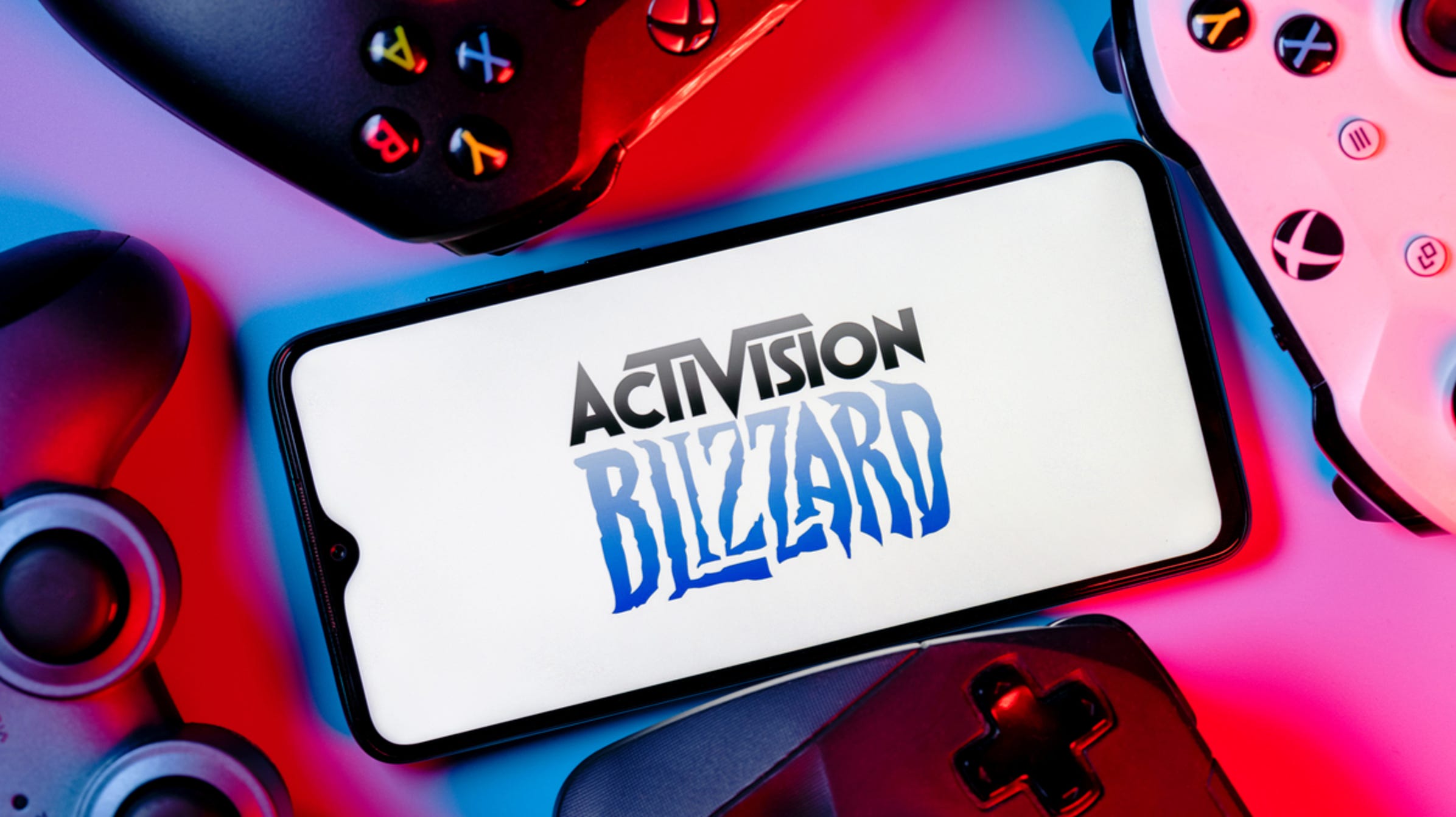 Sony s'attend à ce que les jeux Activision Blizzard restent multiplateformes