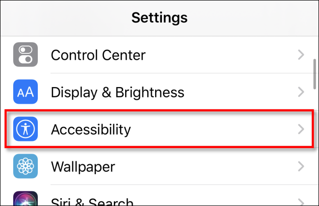 Appuyez sur Accessibilité dans les paramètres sur iPhone ou iPad