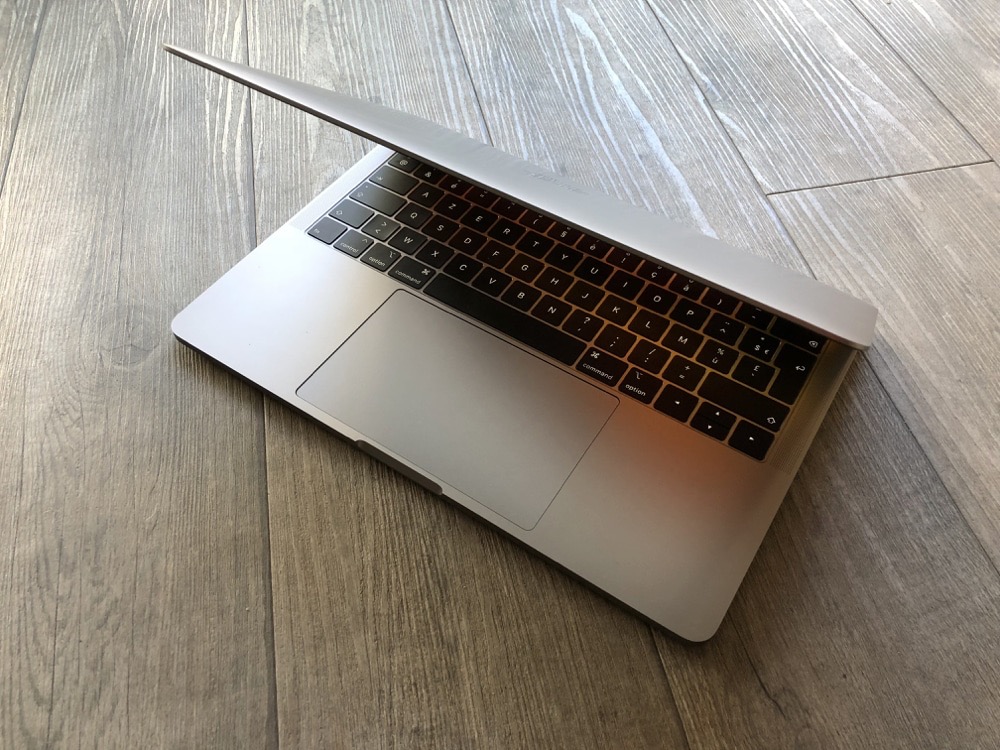 Comment verrouiller les clés de votre MacBook pour le nettoyage